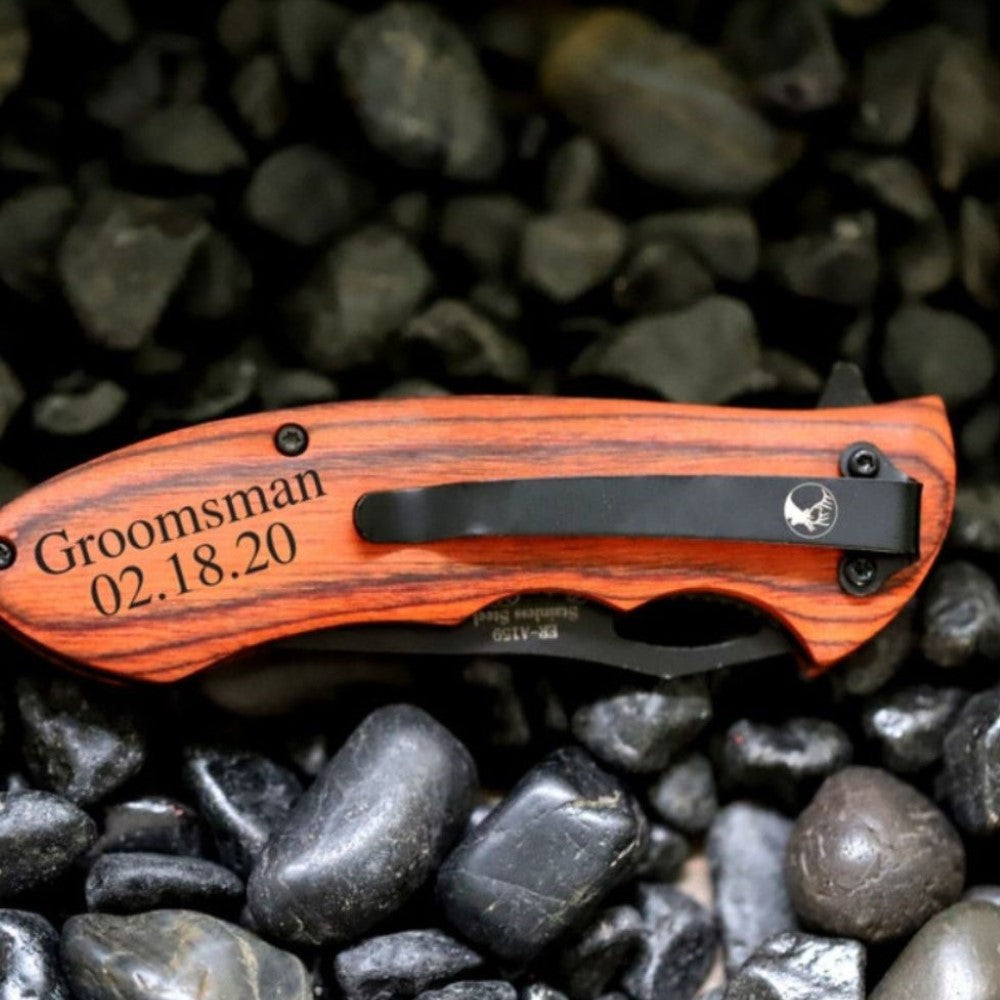 Engraved Hunting Pocket Knife