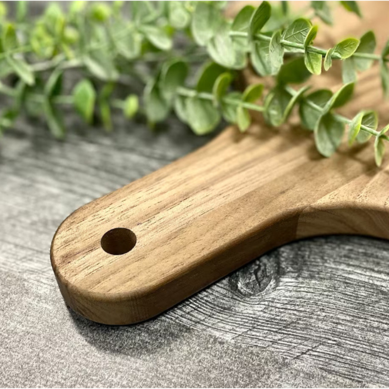 Personalized Cutting Board With Handle