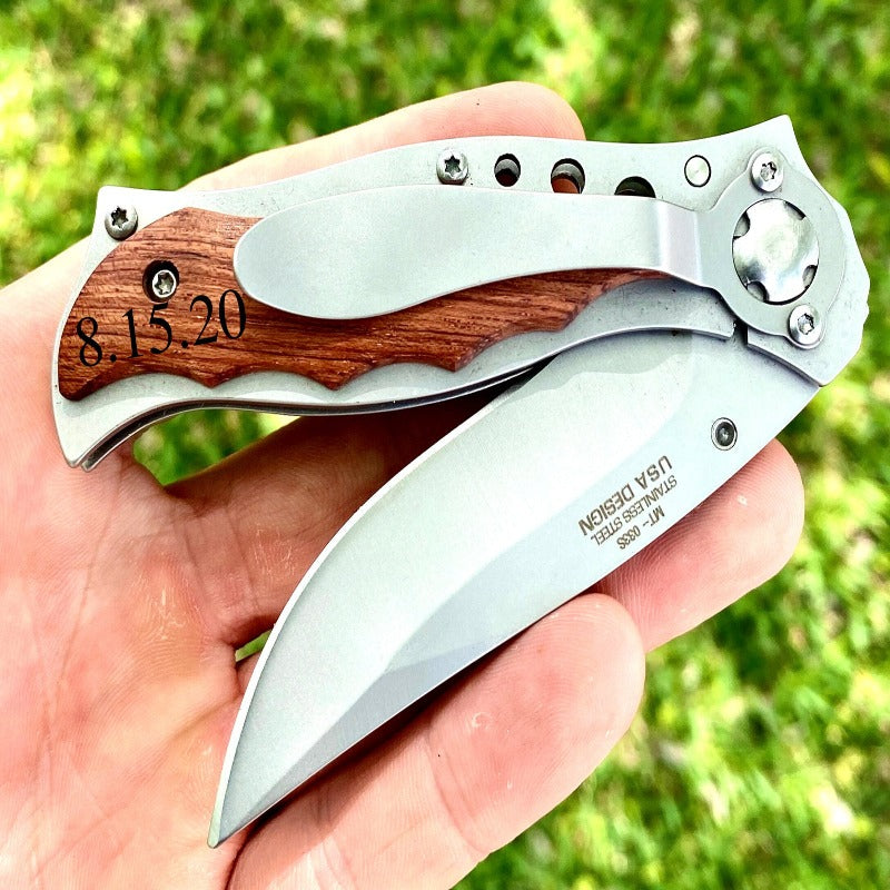 Personalized Groomsmen Pocket Knife Set