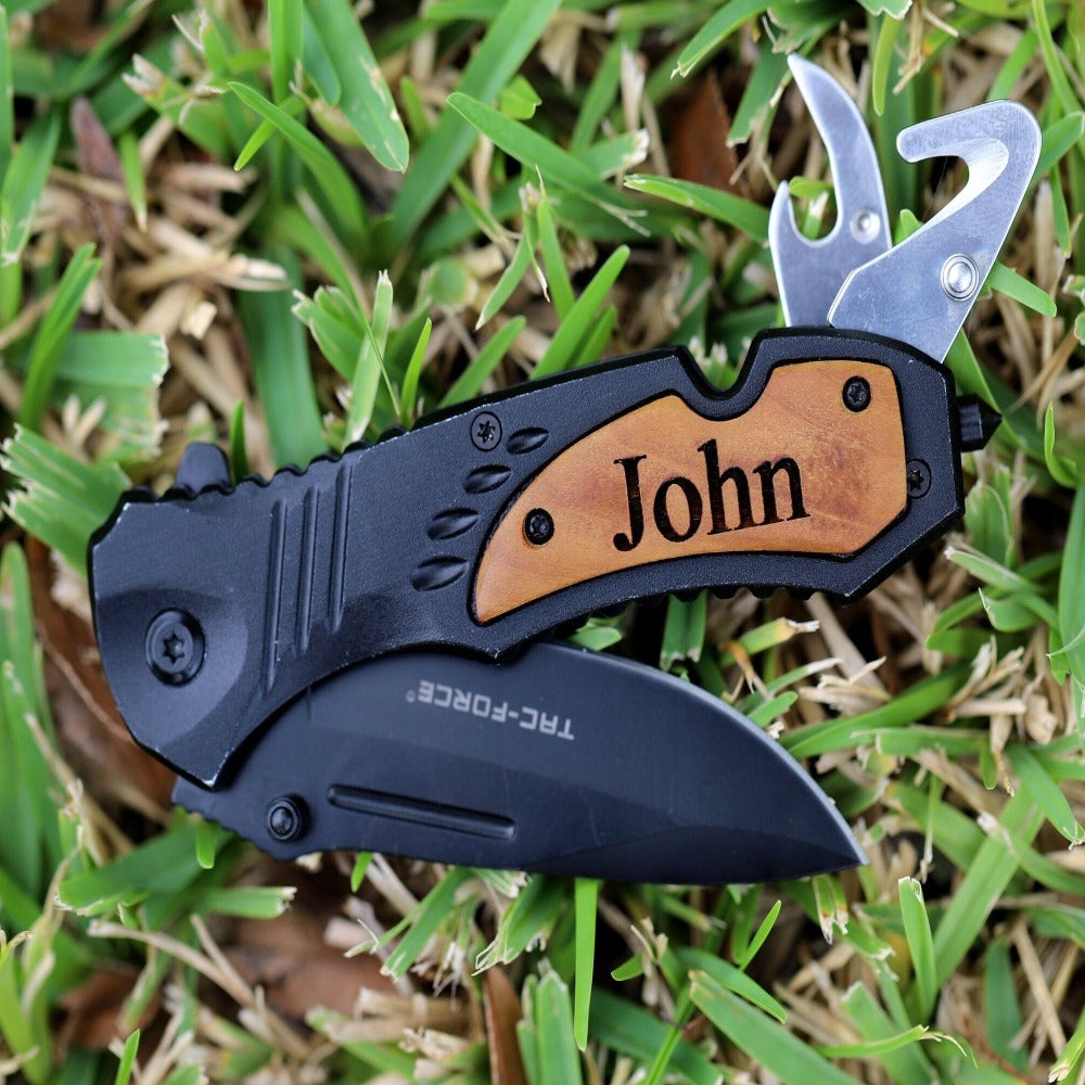 Custom Blade Groomsmen Eternal Gratitude Knives